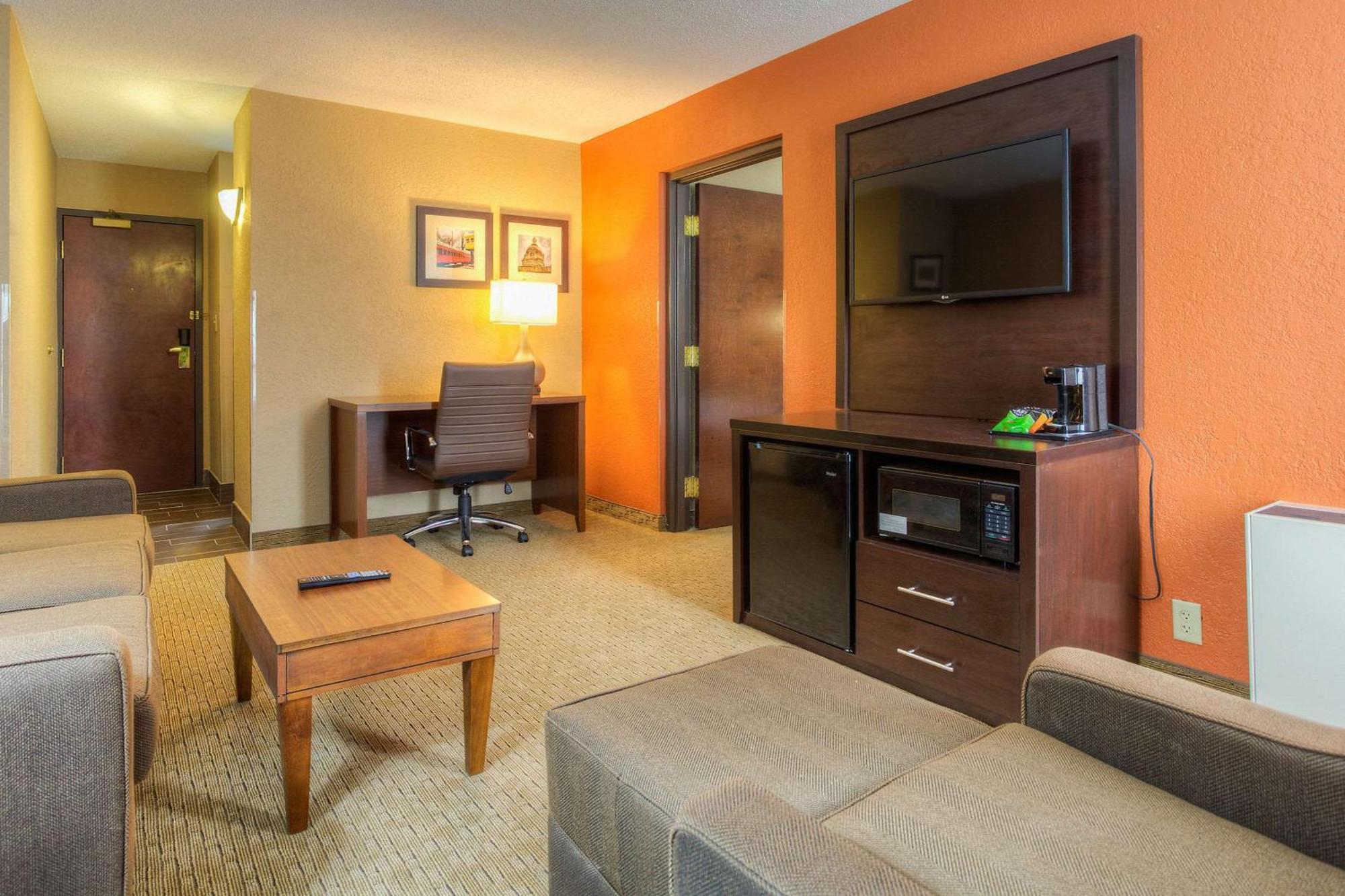 Comfort Inn & Suites Evansville Airport Kültér fotó