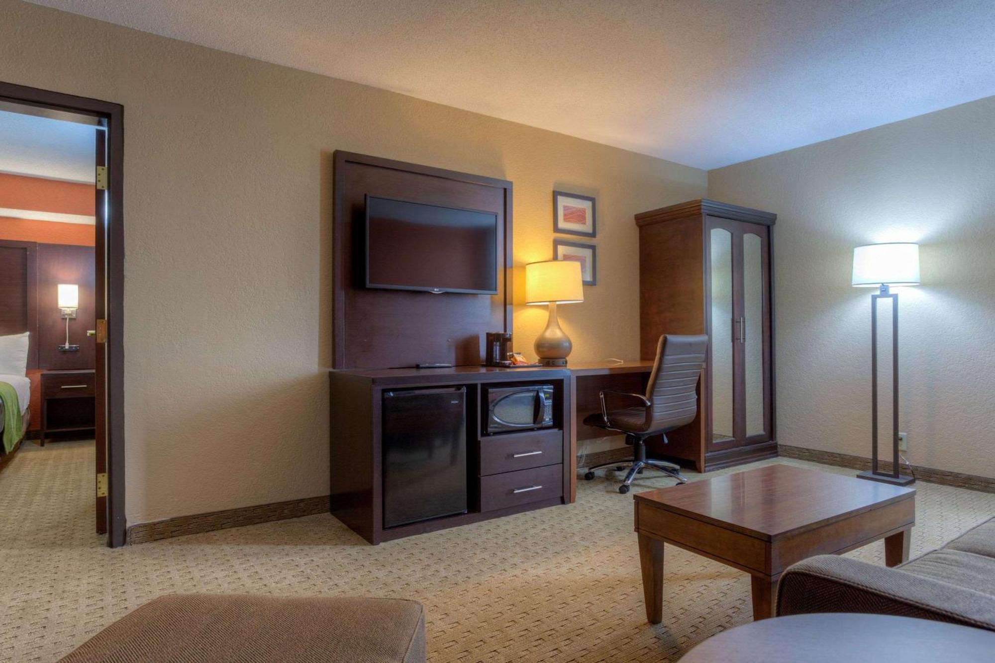 Comfort Inn & Suites Evansville Airport Kültér fotó