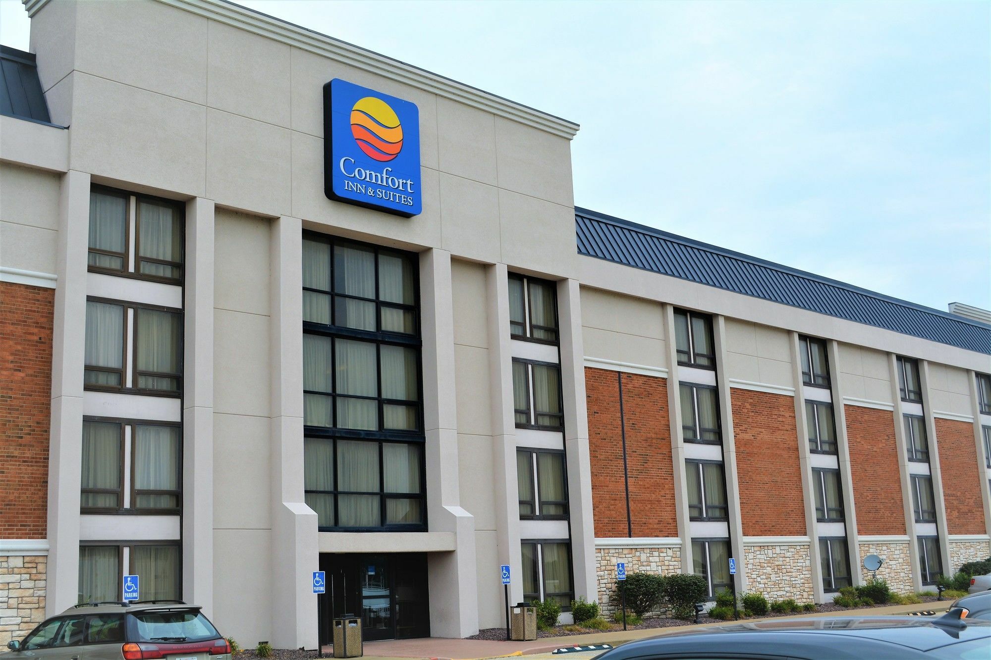 Comfort Inn & Suites Evansville Airport Kültér fotó